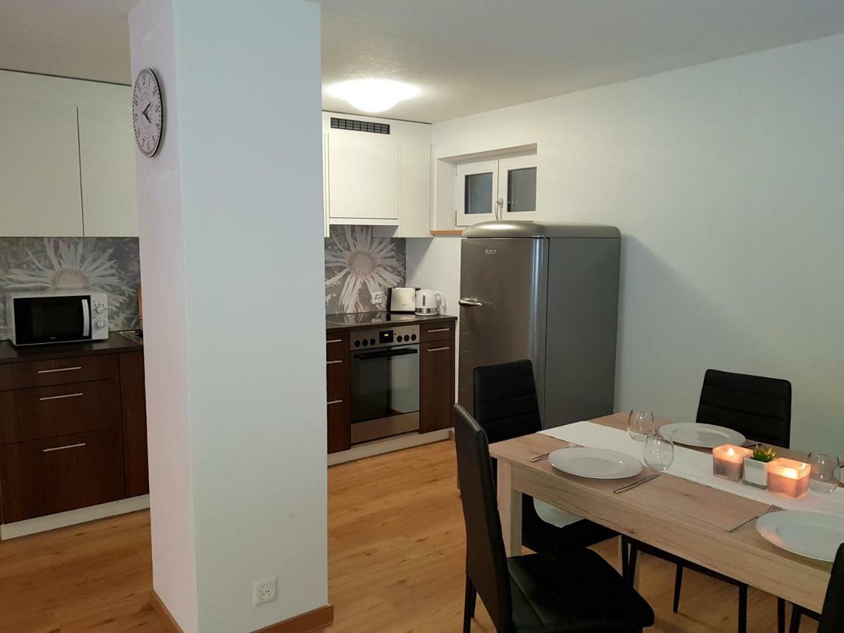 Haus Siegfried Appartement Churwalden Buitenkant foto
